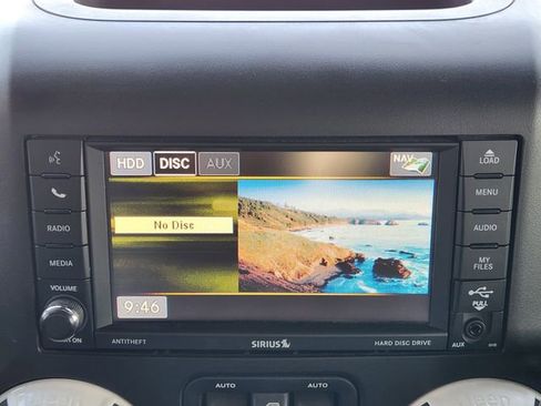 Certified 2015 Jeep Wrangler Unlimited Sahara image 19