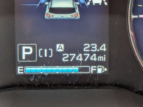 Used 2019 Subaru Crosstrek Hybrid w/ Moonroof Package w/Navigation AWD/4WD image 24
