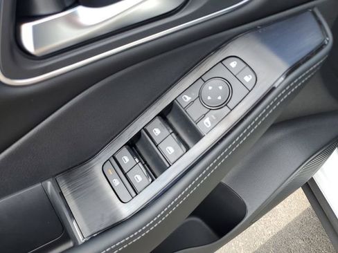 New 2026 Nissan Rogue Platinum AWD/4WD image 23