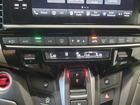 Used 2025 Honda Odyssey EX-L image 21