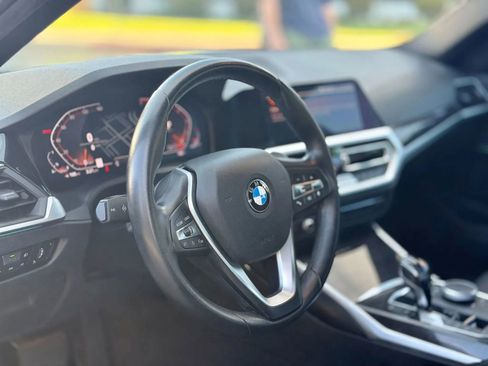 Used 2019 BMW 330i 330i Sedan 4D w/ Convenience Package image 7