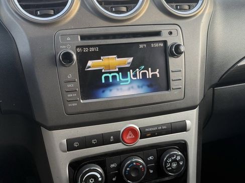 Used 2014 Chevrolet Captiva Sport LTZ image 9