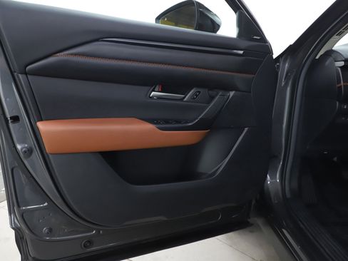 Used 2024 MAZDA CX-50 AWD 2.5 Turbo w/ Cargo Package image 19