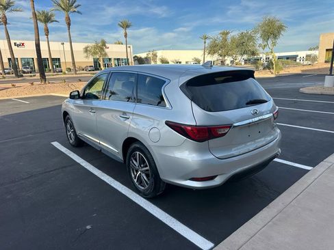 Used 2018 INFINITI QX60 Luxe AWD/4WD image 7