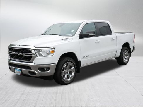 Used 2022 RAM 1500 Big Horn AWD/4WD image 3
