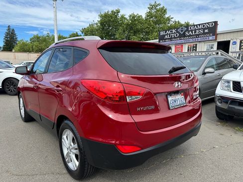 Used 2011 Hyundai Tucson GLS image 7