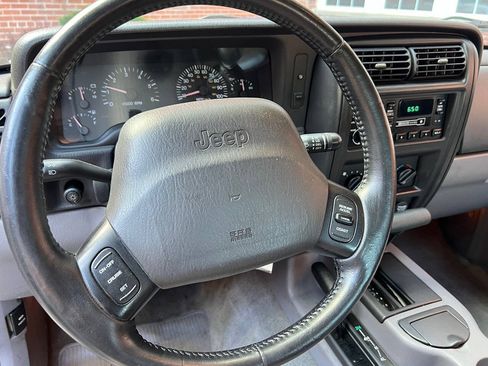 Used 1998 Jeep Cherokee Classic AWD/4WD image 13