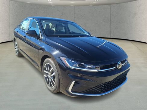 New 2026 Volkswagen Jetta SE FWD image 7