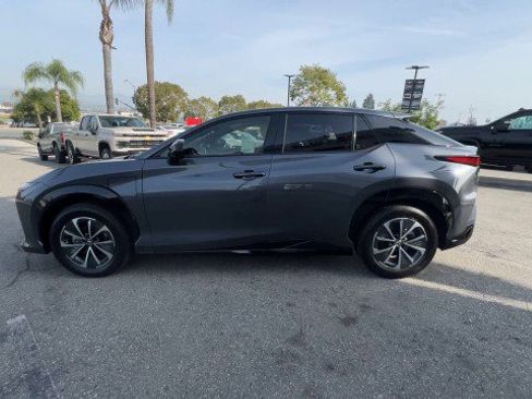 Used 2025 Lexus RZ 300e RZ 300e Premium SUV w/ Accessory Package (Z1) image 5