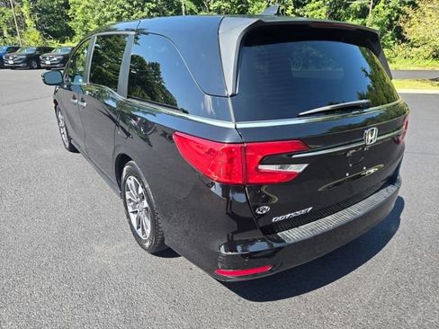 Used 2024 Honda Odyssey EX-L image 3