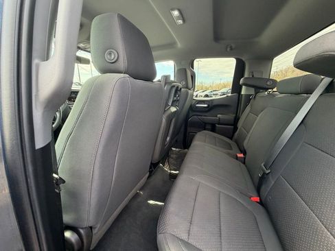 Used 2019 Chevrolet Silverado 1500 Custom Trail Boss w/ Custom Convenience Package AWD/4WD image 25
