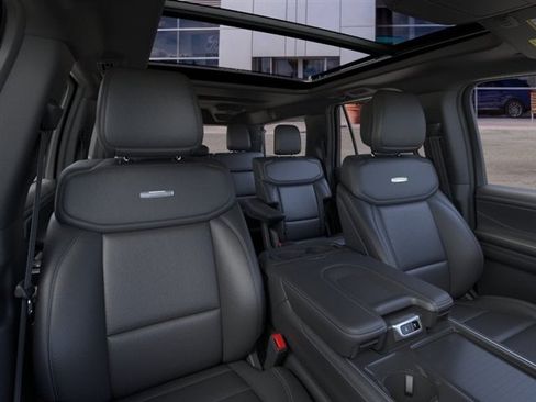 New 2026 Ford Expedition Max Platinum w/ Stealth Appearance Package AWD/4WD image 10