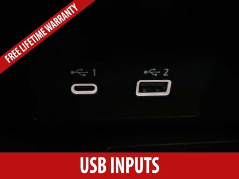 Used 2024 Mitsubishi Outlander FWD image 17