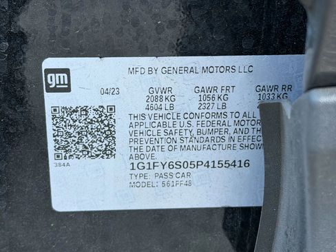 Used 2023 Chevrolet Bolt EUV LT w/ Convenience Package image 29