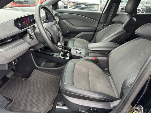 Used 2024 Ford Mustang Mach-E GT image 18