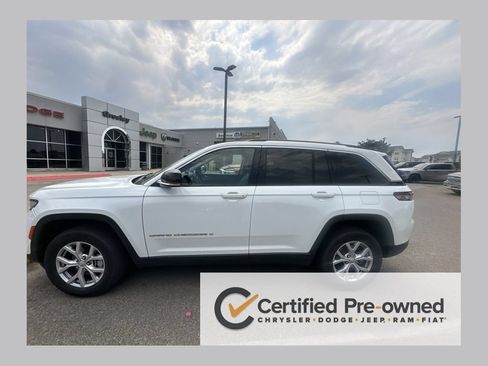 Certified 2022 Jeep Grand Cherokee Limited AWD/4WD image 1
