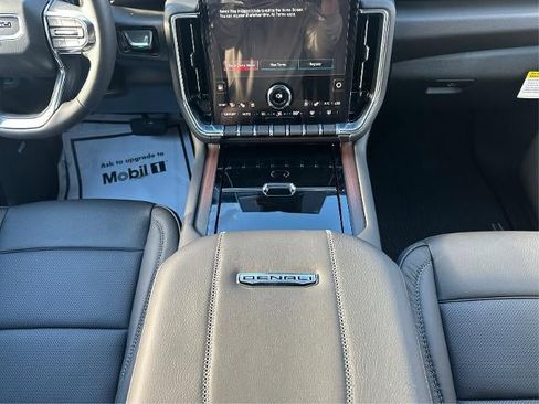 New 2026 GMC Yukon XL Denali image 23