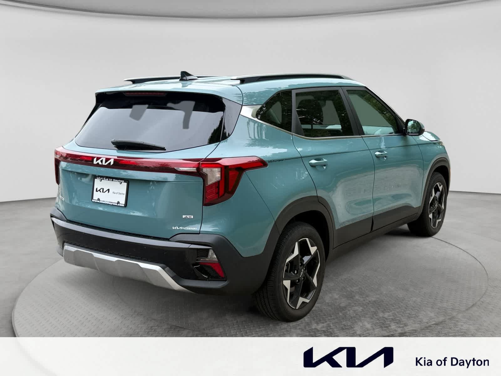 Used 2024 Kia Seltos EX AWD/4WD image 5