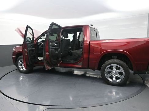 Used 2025 RAM 1500 Big Horn AWD/4WD image 34