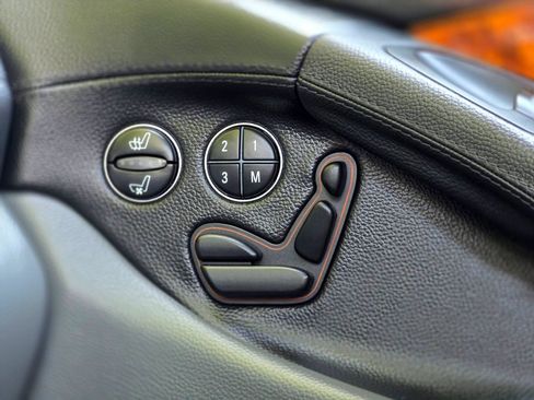 Used 2003 Mercedes-Benz SL 500 image 39