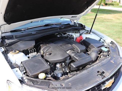 Used 2016 Chevrolet SS RWD image 15