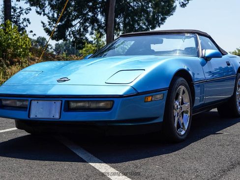 Used 1988 Chevrolet Corvette Convertible RWD image 22
