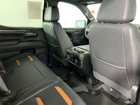 Used 2024 GMC Sierra 1500 AT4 w/ Technology Package image 13