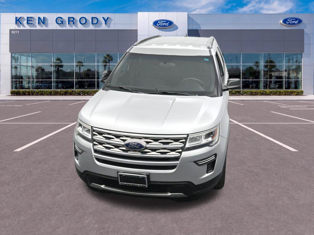 Used 2018 Ford Explorer XLT FWD image 10