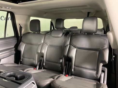Certified 2025 Ford Expedition Max Active AWD/4WD image 16