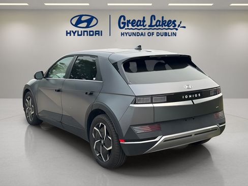 Used 2024 Hyundai Ioniq 5 SEL AWD/4WD image 3