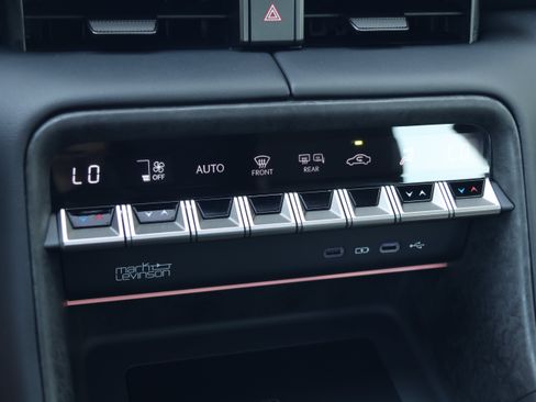 Used 2026 Lexus IS 350 F Sport w/ Technology Package RWD image 27