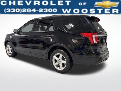 Used 2018 Ford Explorer FWD image 3