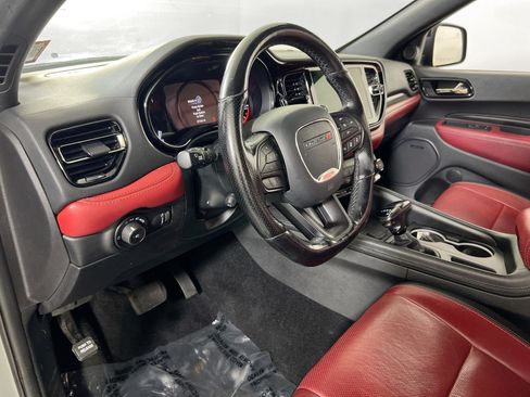 Used 2021 Dodge Durango R/T w/ Technology Group AWD/4WD image 9