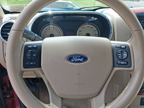 Used 2007 Ford Explorer Eddie Bauer AWD/4WD image 30