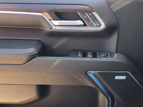 Used 2023 GMC Sierra 1500 SLT image 26