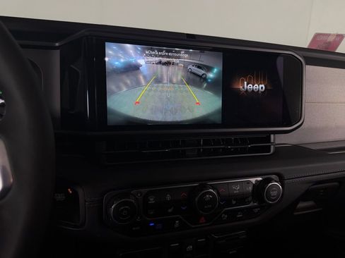 Used 2025 Jeep Wrangler Sahara 4xe w/ Safety Group image 18