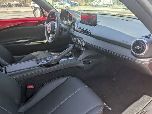 Certified 2025 MAZDA MX-5 Miata Grand Touring image 21