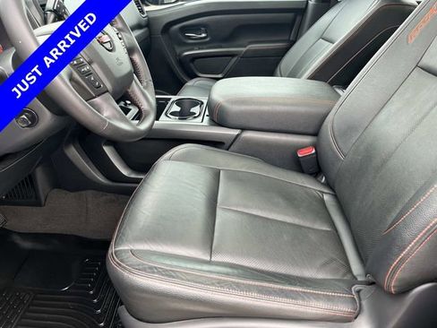 Used 2021 Nissan Titan PRO-4X w/ Pro-4x Convenience Package AWD/4WD image 27