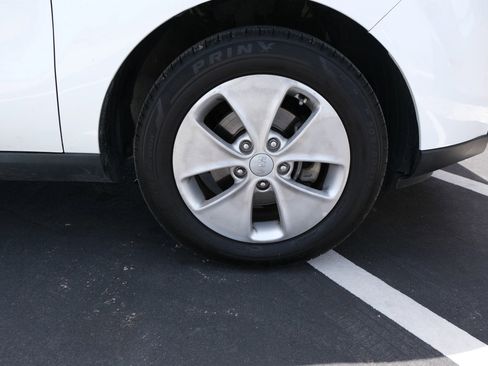 Used 2016 Kia Soul image 18