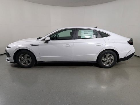 New 2026 Hyundai Sonata SE image 4