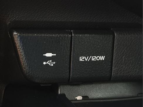 Used 2019 Toyota Camry LE FWD image 16