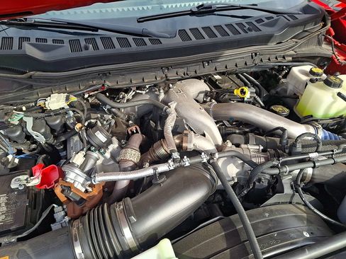 Used 2024 Ford F450 Lariat AWD/4WD image 28
