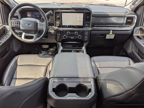 New 2025 Ford F350 Lariat w/ Lariat Ultimate Package image 15