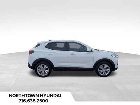 Used 2024 Buick Encore GX Preferred FWD image 11