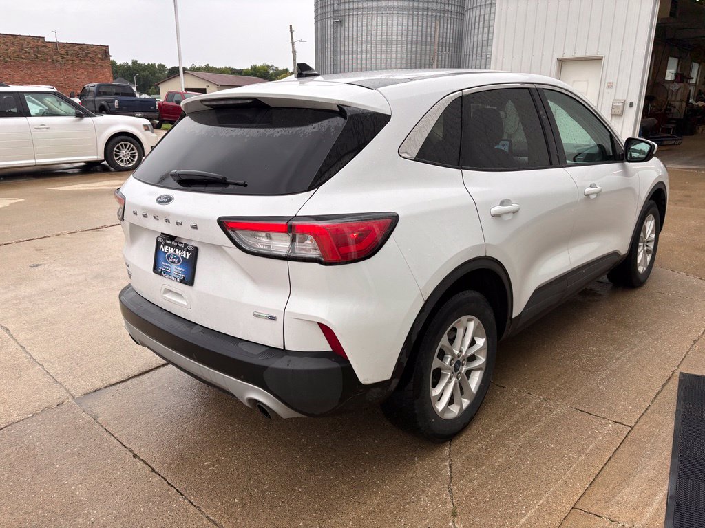 Used 2020 Ford Escape SE AWD/4WD image 3