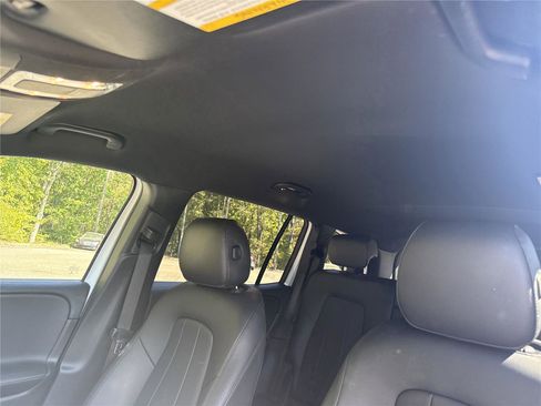 Used 2020 Mercedes-Benz GLB 250 GLB 250 image 21