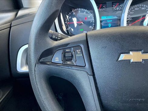 Used 2016 Chevrolet Equinox LS FWD image 10