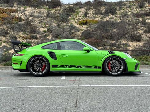 Certified 2019 Porsche 911 GT3 RS image 9