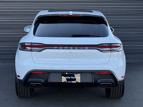 New 2026 Porsche Macan image 6