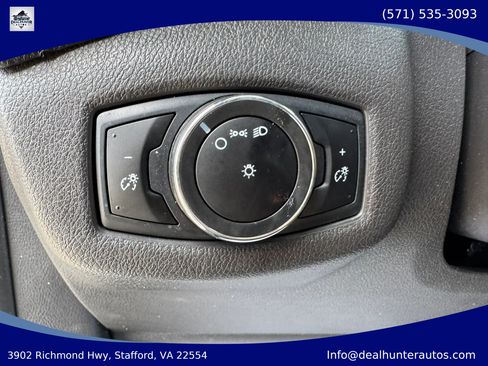 Used 2018 Ford Transit Connect XL FWD image 15